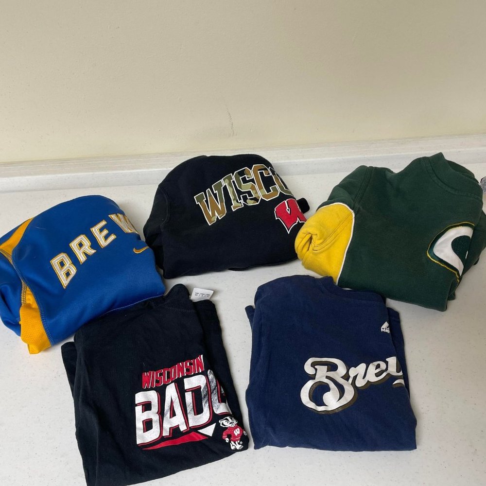 Wisconsin YOUTH Clothing Lot